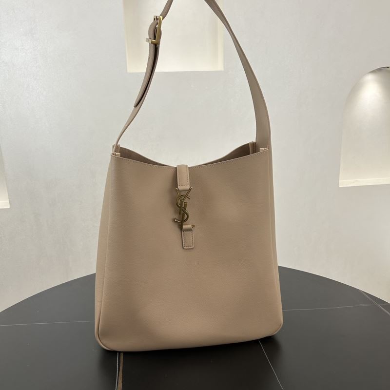 Y51 hobo bags
